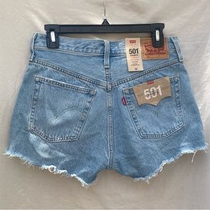Levi’s 501 Original Women’s Shorts -NWT 💫